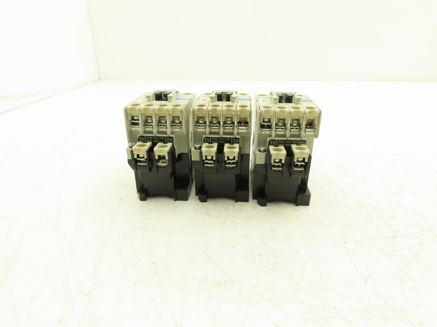 Mitsubishi Electric S-N11 Contactor 7.5Hp 20A 600VAC Lot of 3
