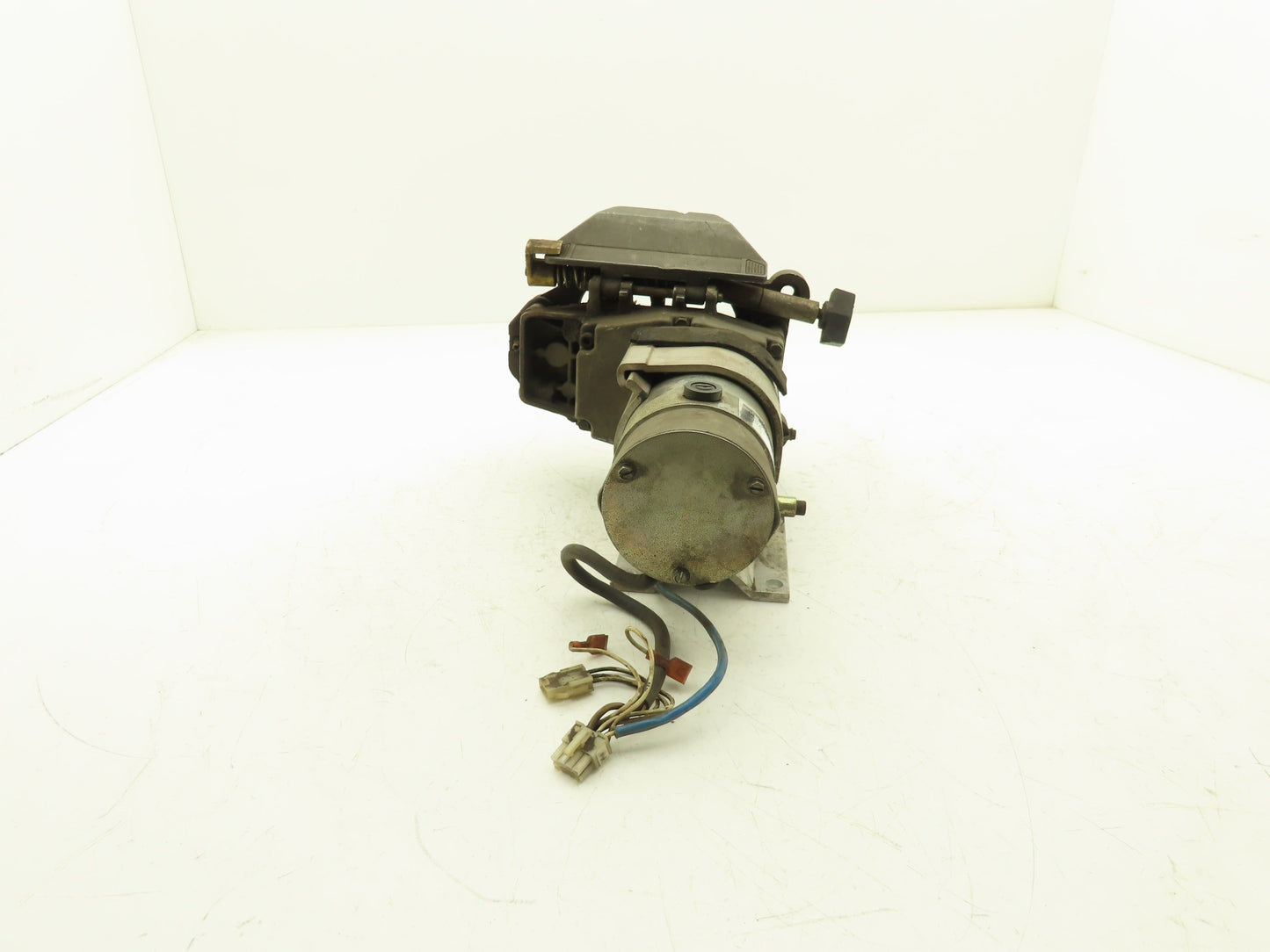 Miller S-62 Wire Motor & Feeder Only For 24V Series 60 Millermatic Single Spool