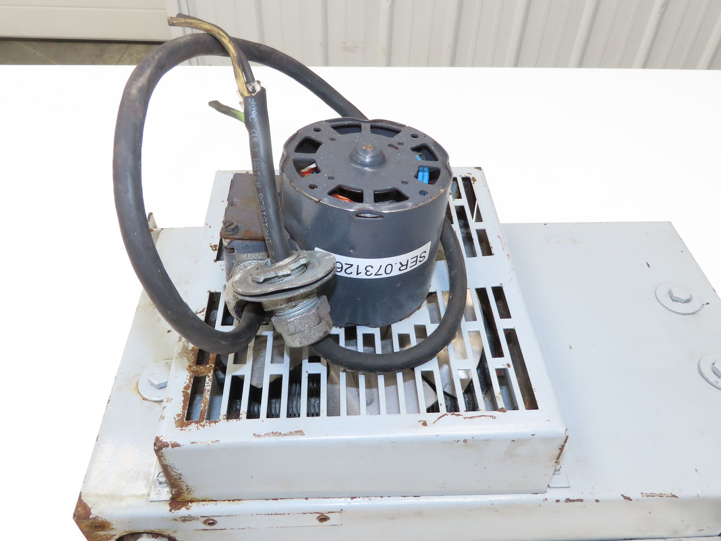 BME-141-N Heat Exchanger 115V Single Pass Side Connection With Attached Filter