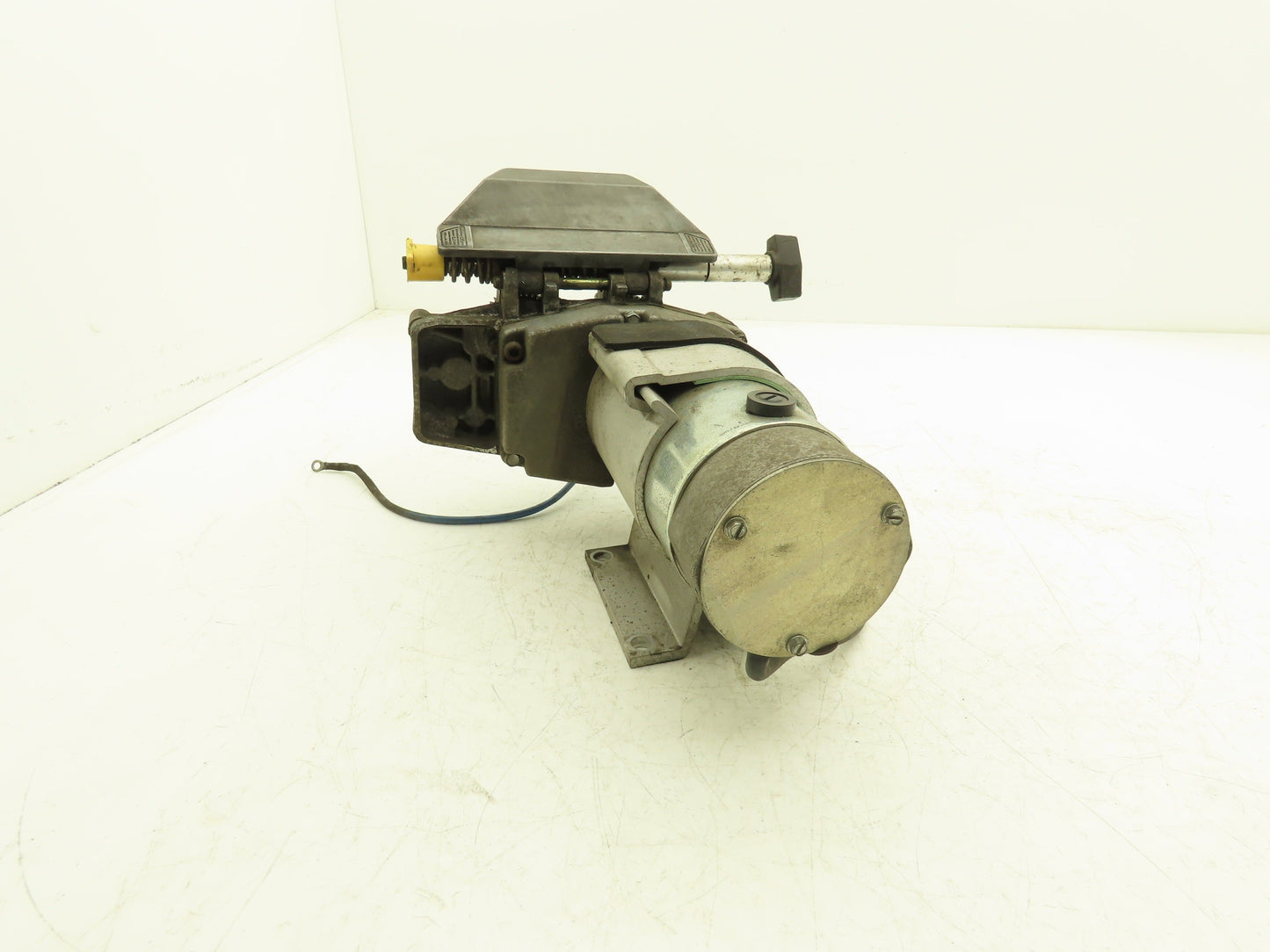 Miller S-62 Wire Motor & Feeder Only For 24V Series 60 Millermatic Single Spool