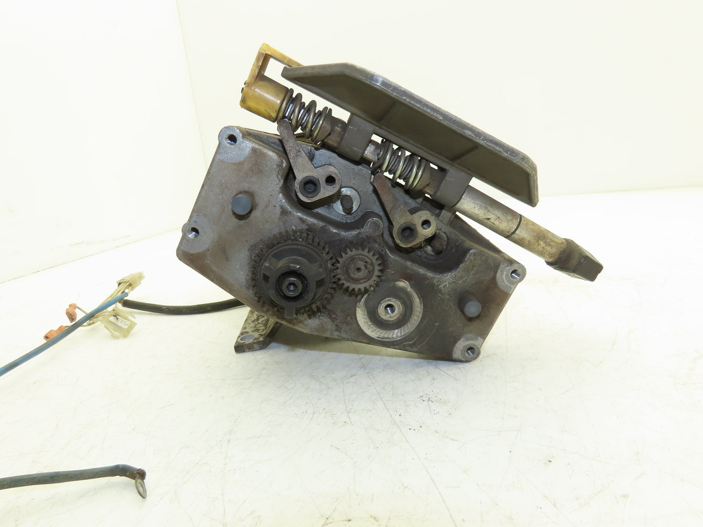 Miller S-62 Wire Motor & Feeder Only For 24V Series 60 Millermatic Single Spool