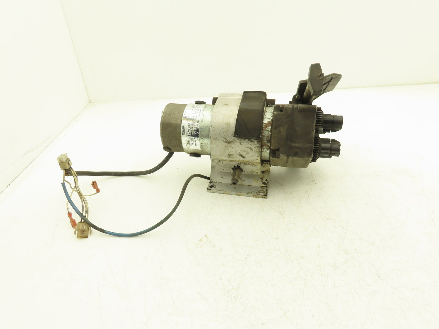 Miller S-62 Wire Motor & Feeder Only For 24V Series 60 Millermatic Single Spool