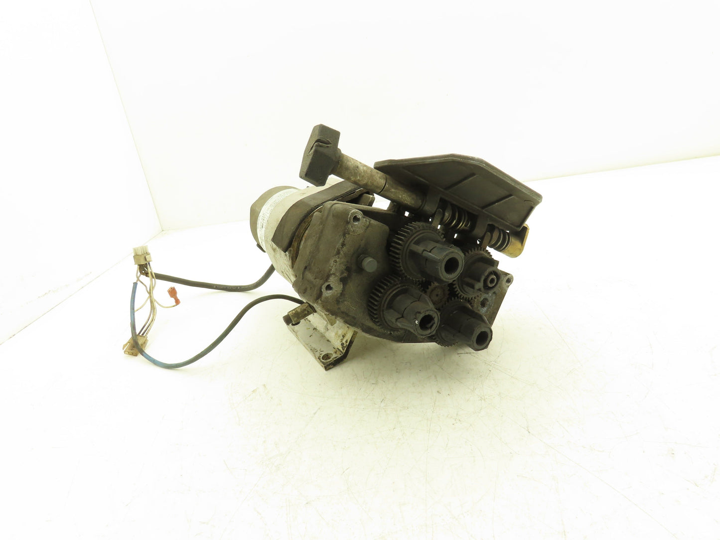 Miller S-62 Wire Motor & Feeder Only For 24V Series 60 Millermatic Single Spool