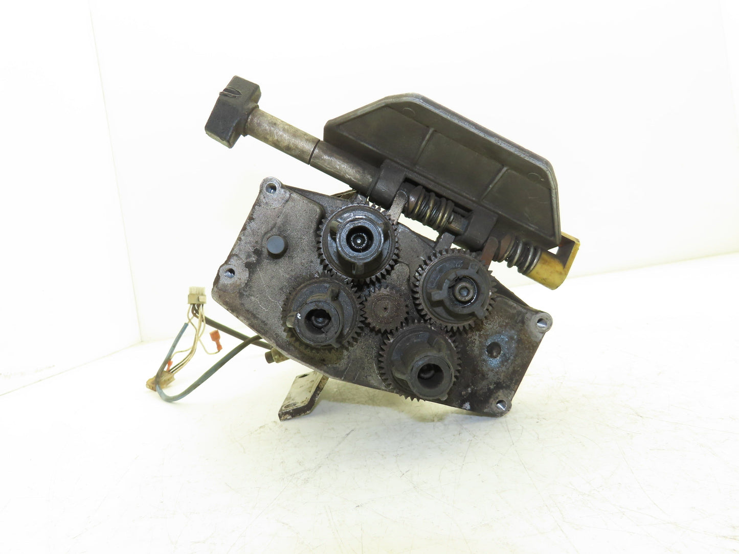 Miller S-62 Wire Motor & Feeder Only For 24V Series 60 Millermatic Single Spool