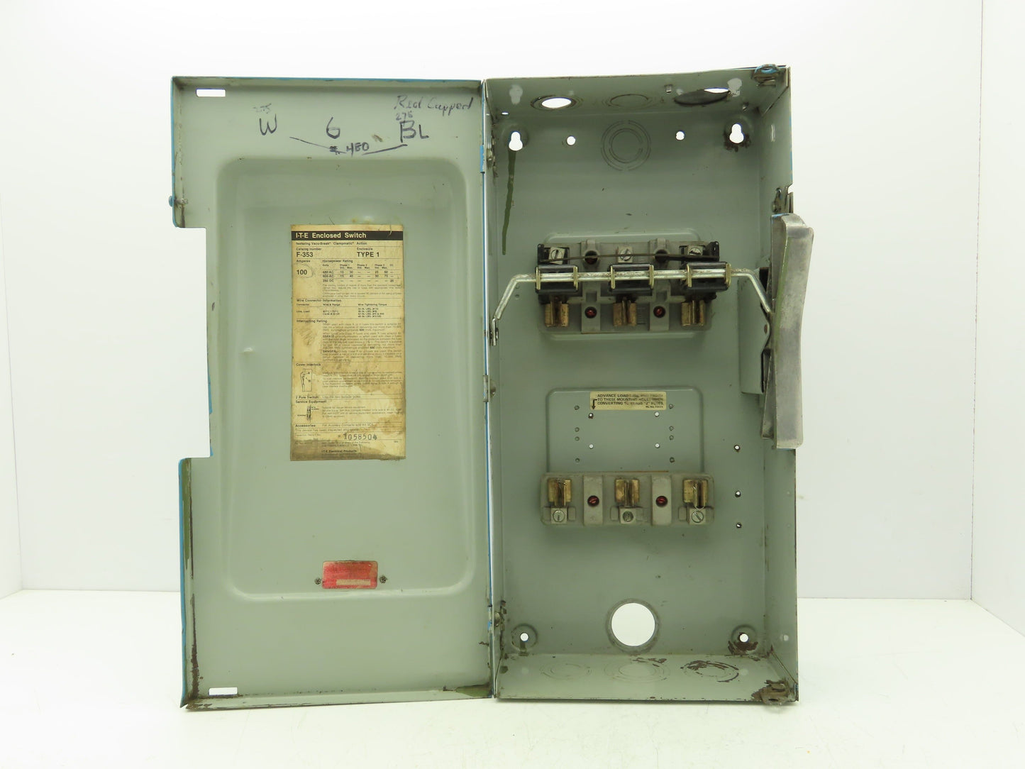 Siemens F-353 I-T-E Enclosed Switch Fusible 100A 600VAC 3-Pole Type 1