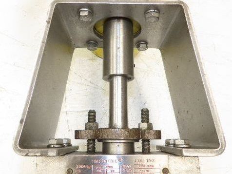 Tricentric 4" Stainless Butterfly Valve 8-Lug + Hytork-425 Actuator & Positioner