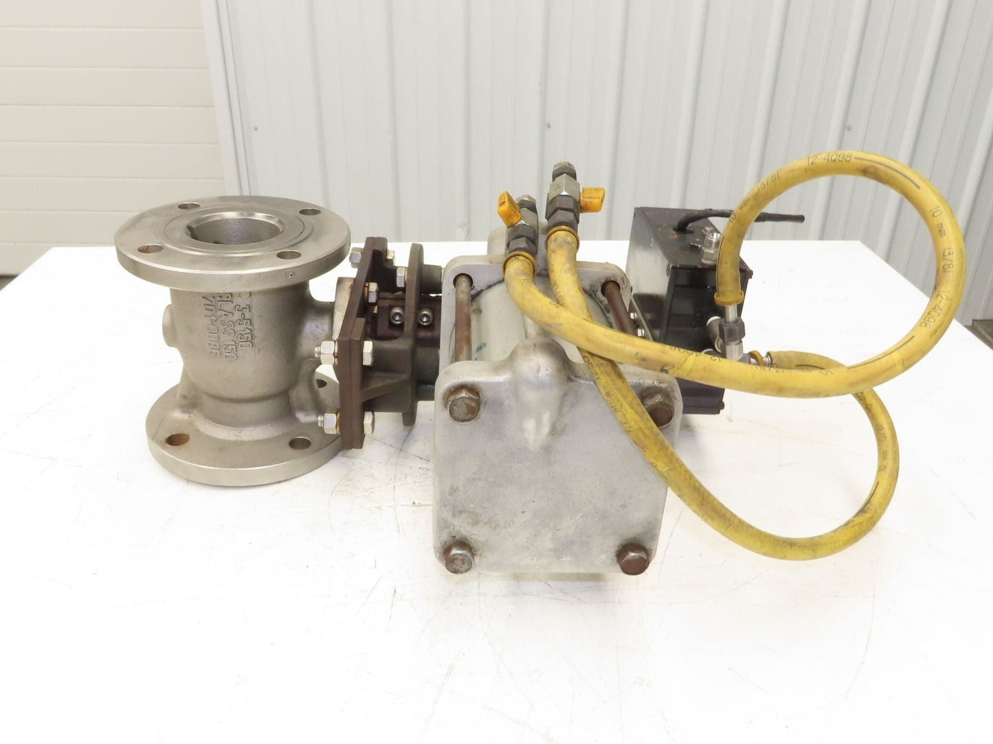 Jamesbury ST-200 3" Stainless Flanged Ball Valve + Air Actuator & Positioner