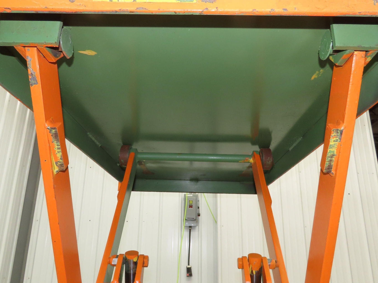 ATI STI23266E Electric Lift Table 2000LB 42" Travel 32x66" Top 1Ph 120V