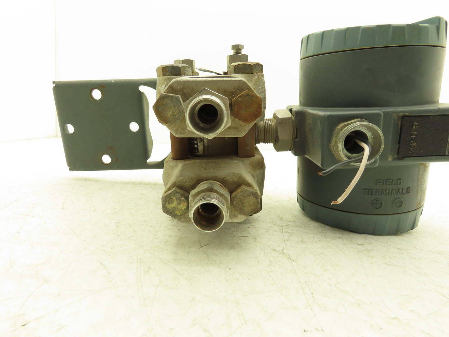 Foxboro 823DP-I3S1SL2 Differential Pressure Transmitter 12-65 VDC