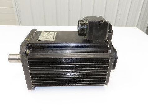 Okuma BL-MP400J-20S AC Servo Motor 6.7kW 2000 RPM 143V 3PH