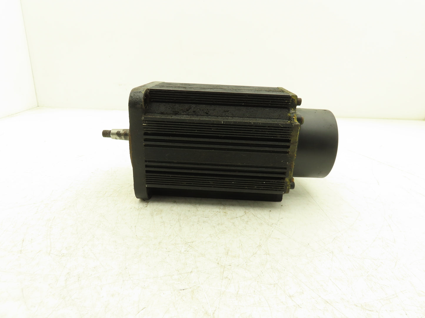 Vision DS-RH20TA-50O AC Servo Motor 2kW 2000 RPM 200V 12.3A 3PH Encoder 35ANN57