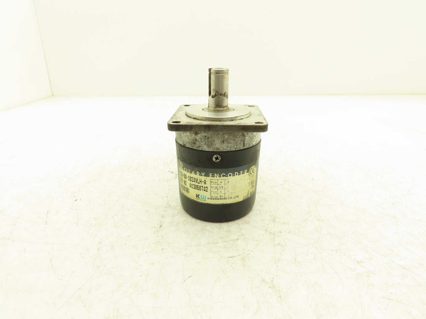 Kwangwoo RIB-60-1024VLH-A Incremental Rotary Encoder 1024ppr 6000rpm Max