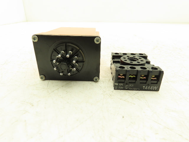 TUC-120-AKA-030 Time Delay Relay 0.3 to 30 Seconds 10A @ 120VAC or 24VDC 211VA