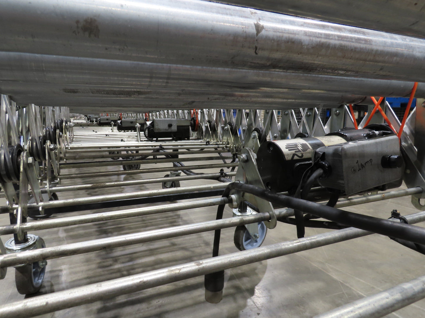 Best Flex 30"x 36' Expandable 1.9" Power Roller Conveyor 120V Variable Speed