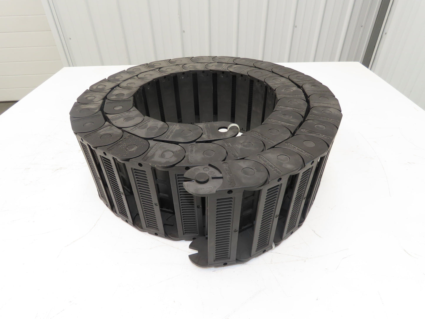EKD Gelenkrohr 20.0 Energy Chain Cable Carrier 1.25x5.25" ID 110" L