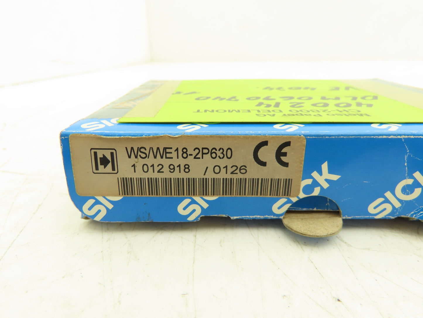 Sick 2018244 WE18 2P630 Light Barrier Receiver 10-30VDC 20m