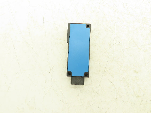 Sick 2018244 WE18 2P630 Light Barrier Receiver 10-30VDC 20m