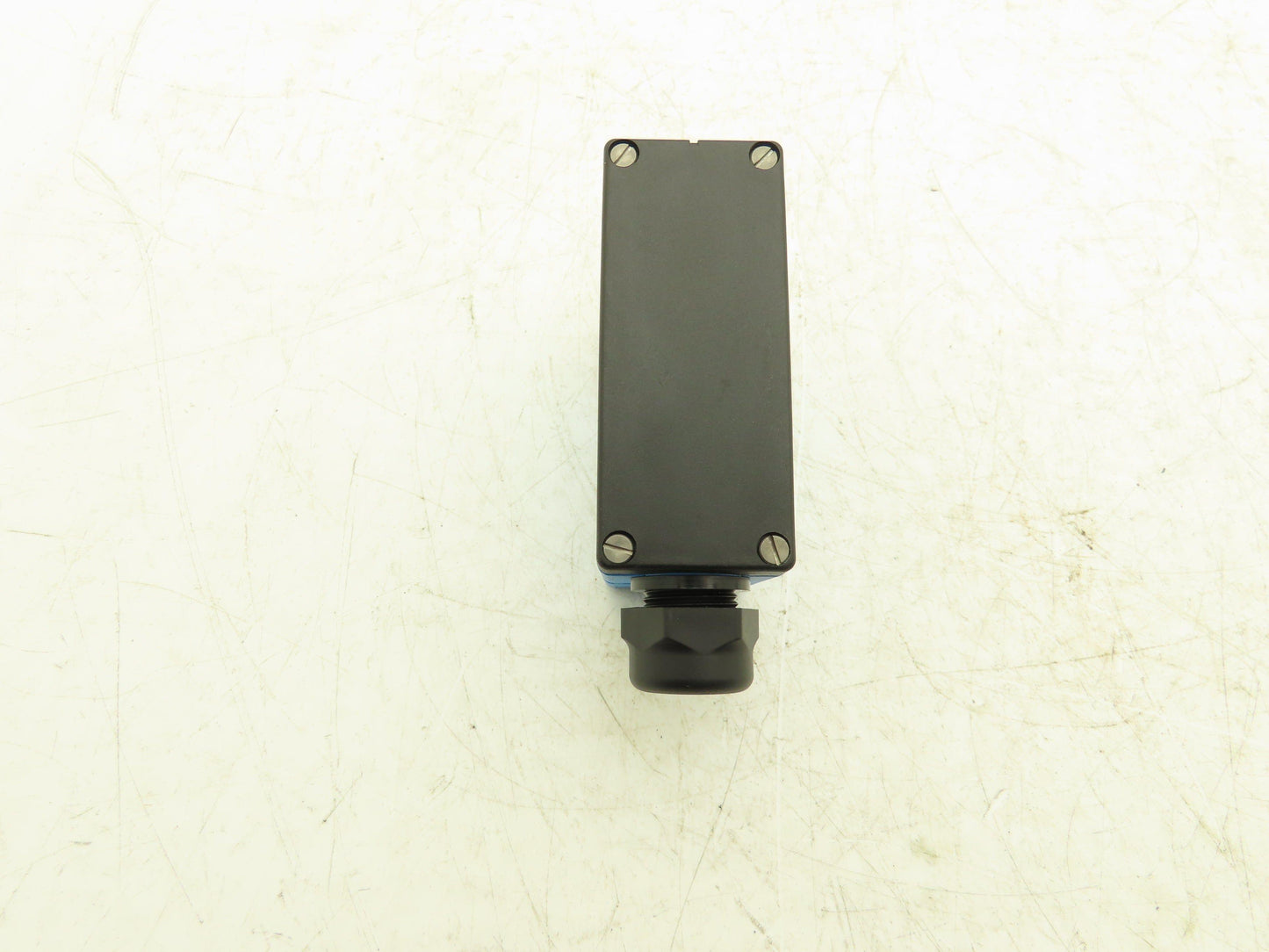 Sick WT32-B230 Photoelectric Proximity Switch 10-30vDC 100mm-2m Range