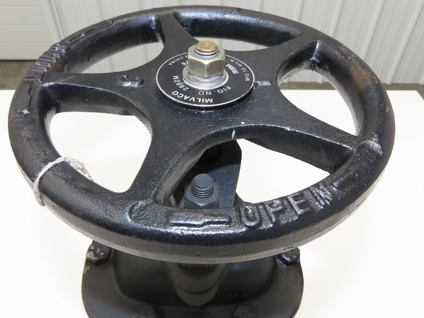 Milwaukee Valve 2882-M 3" Gate Valve 200psi WOG Non-Rising Stem 8" Wheel