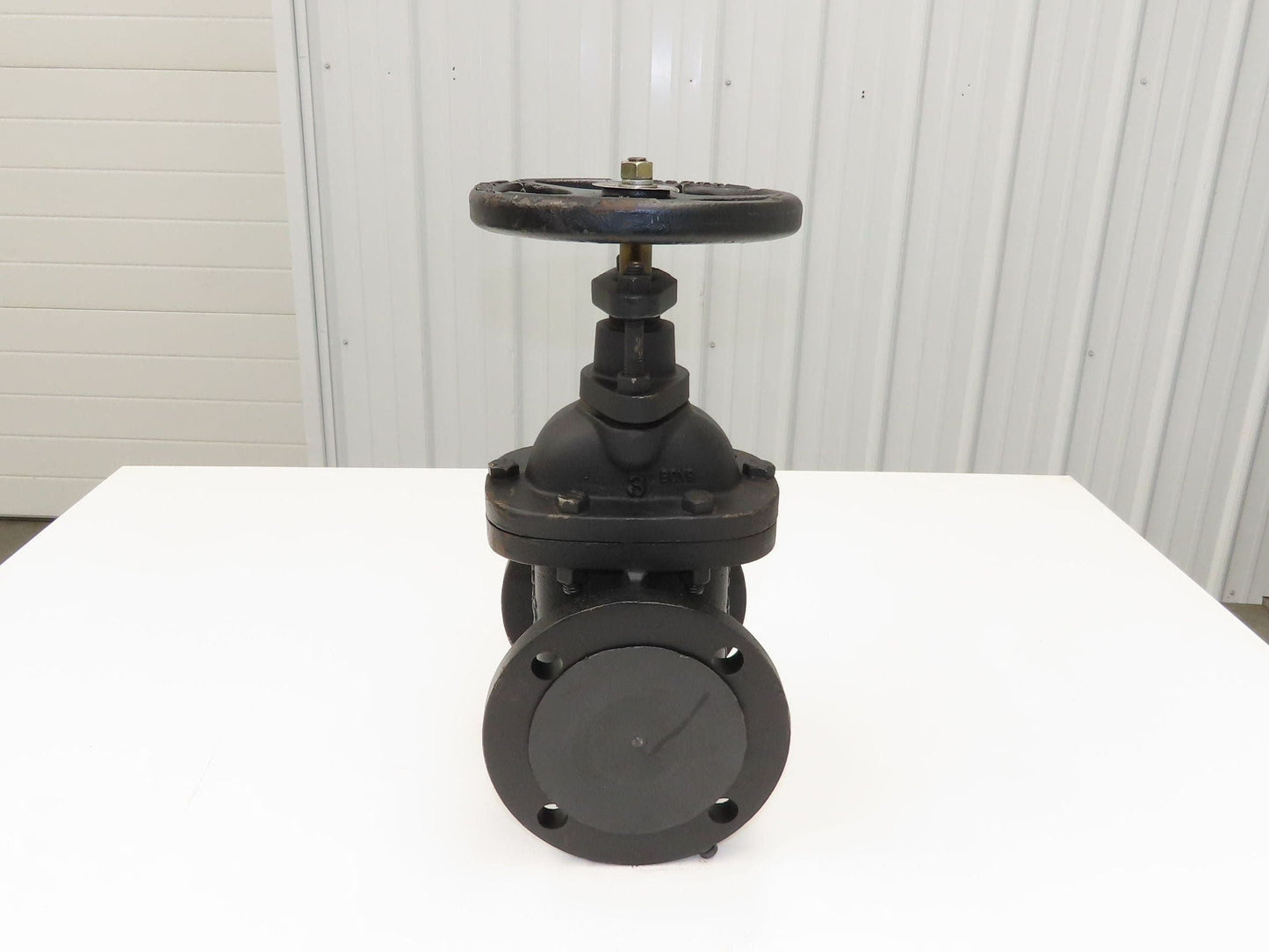 Milwaukee Valve 2882-M 3" Gate Valve 200psi WOG Non-Rising Stem 8" Wheel