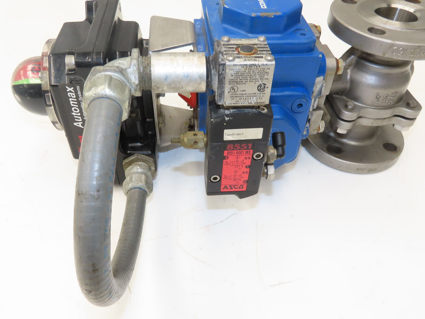 Flowserve 1-1/2" Stainless Ball Valve Compact II Pneumatic Actuator C30 SR-2C