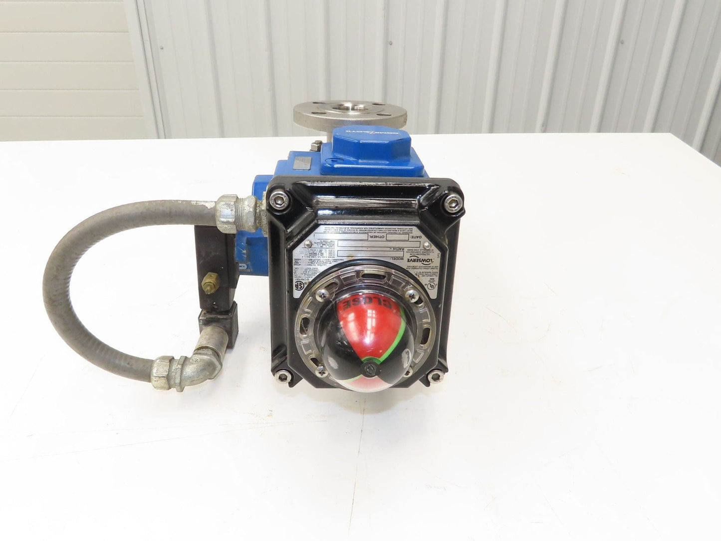 Flowserve 1-1/2" Stainless Ball Valve Compact II Pneumatic Actuator C30 SR-2C