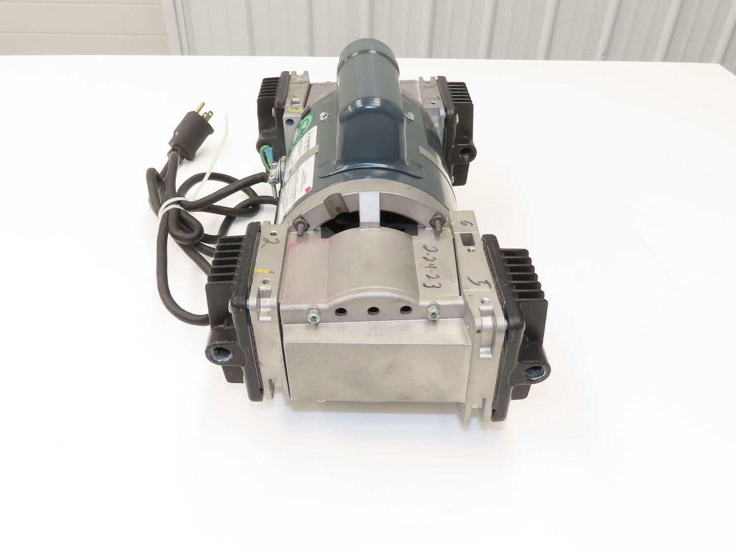 Air Dimensions R254-BT-AA1 Dia-Vac Diaphragm Pump R-Series High Vacuum Quad Head