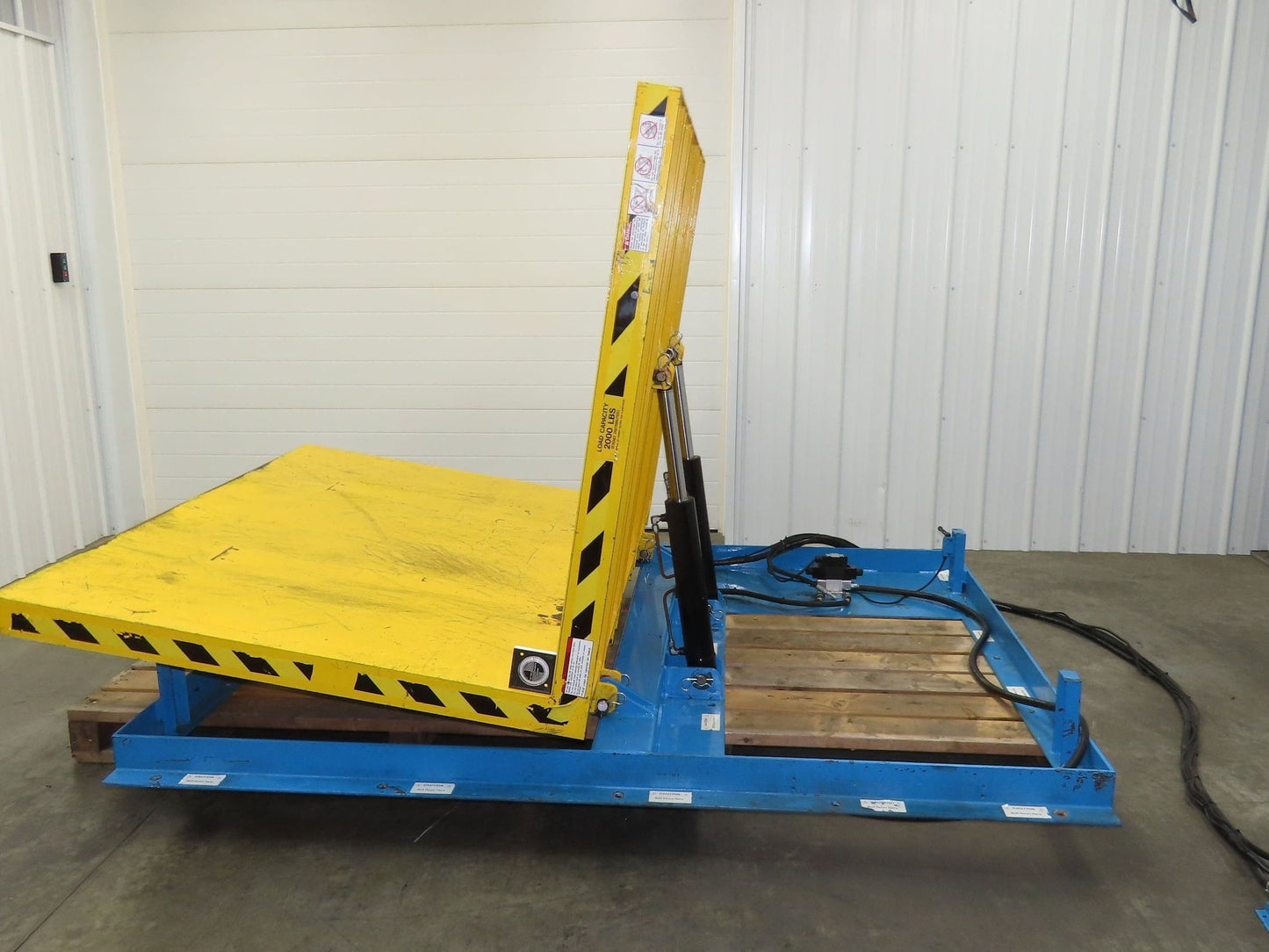 Max LPTT-UP Lift Table Max Upenders Hydraulic Tipper 2000lbs 78x54" Top 115V 1Ph