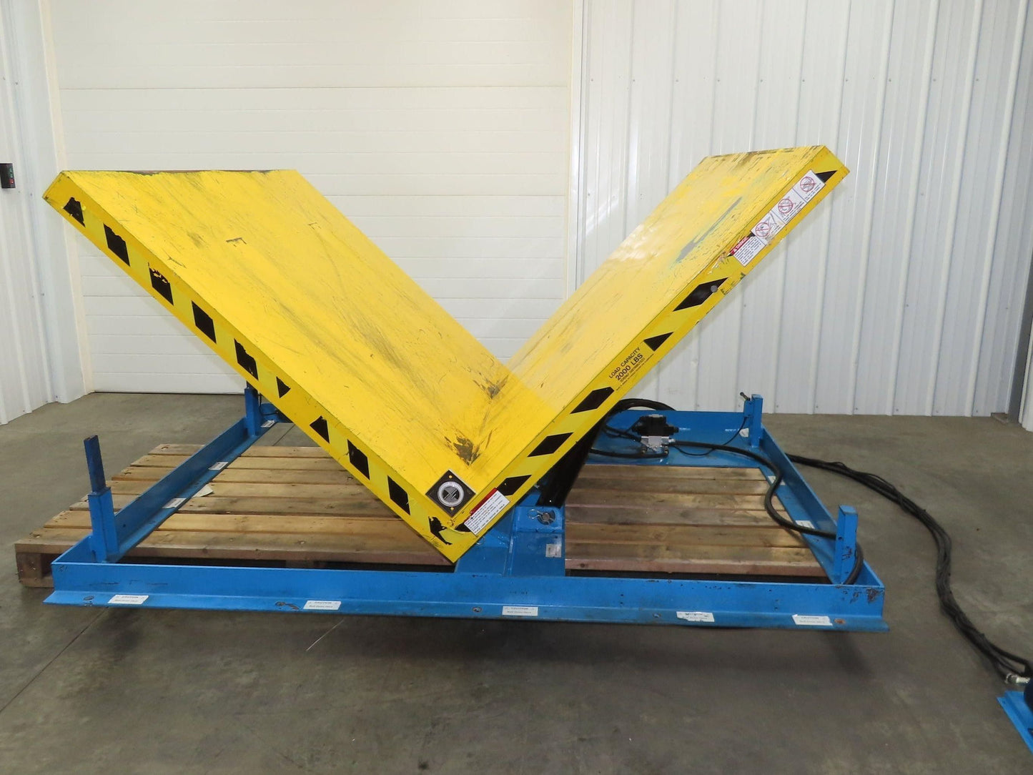 Max LPTT-UP Lift Table Max Upenders Hydraulic Tipper 2000lbs 78x54" Top 115V 1Ph