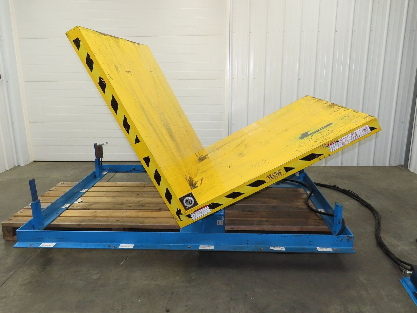 Max LPTT-UP Lift Table Max Upenders Hydraulic Tipper 2000lbs 78x54" Top 115V 1Ph
