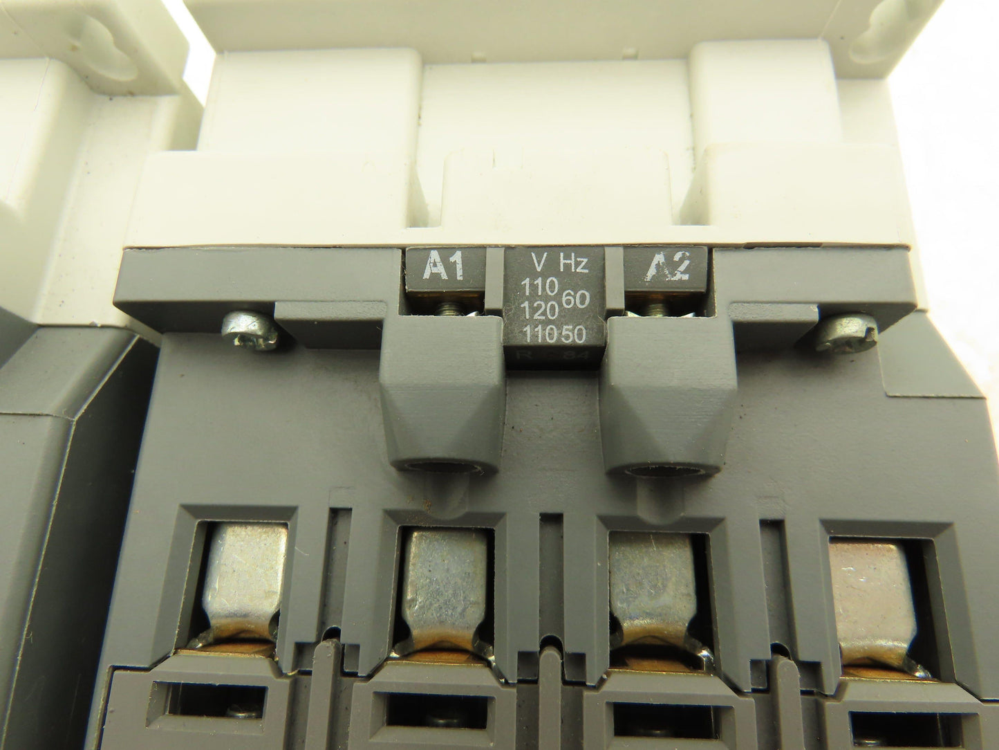 ABB AB 45 Contactor Motor Starter 120VAC Coil 22kw 600VAC 60A 4 Pole