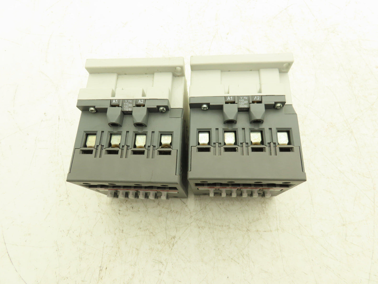 ABB AB 45 Contactor Motor Starter 120VAC Coil 22kw 600VAC 60A 4 Pole