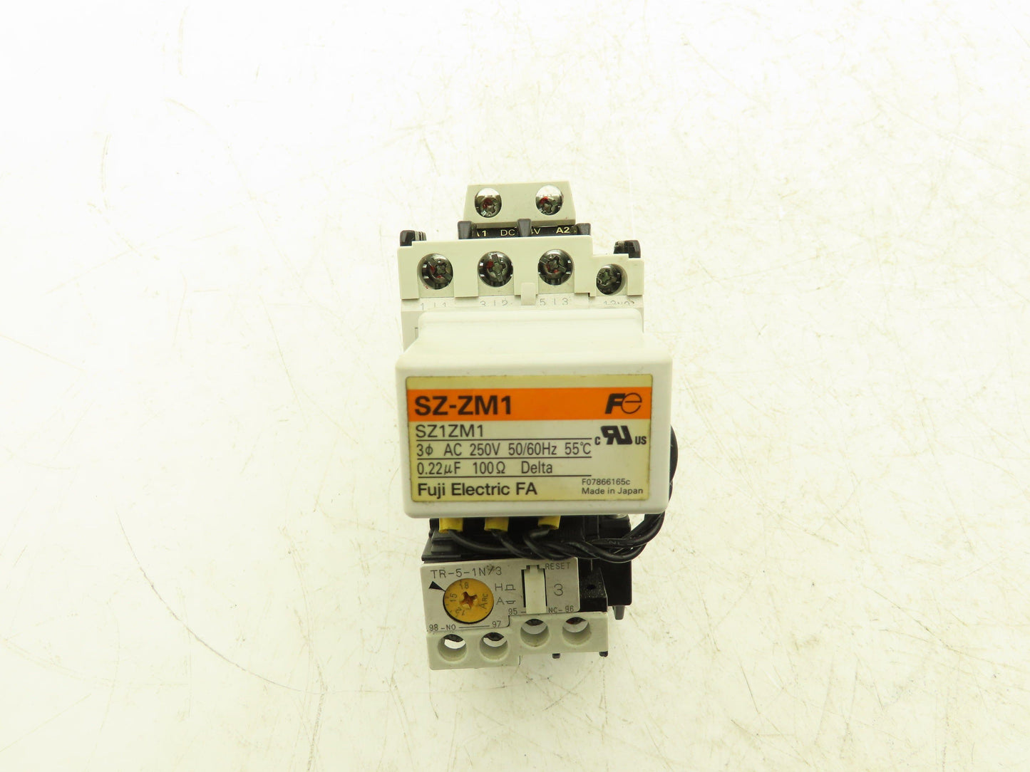 Fuji Electric SC-4-0/G Contactor 24Vdc Coil, Surge Suppressor & Thermal Overload
