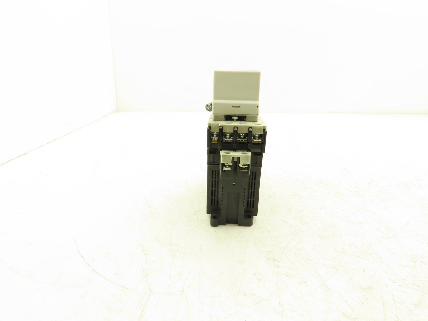 Fuji Electric SC-4-0/G Contactor 24Vdc Coil, Surge Suppressor & Thermal Overload