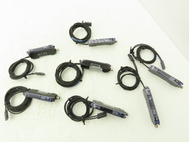 Keyence FS-V31C Fiber Optic Sensor 24V Various Cable Lengths Included Lot of 7