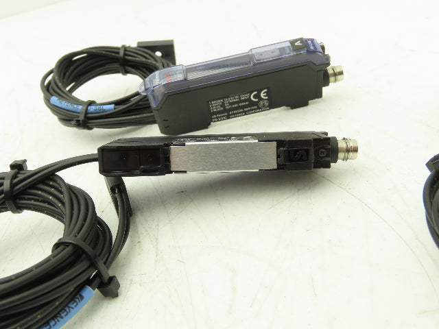 Keyence FS-V31C Fiber Optic Sensor 24V Various Cable Lengths Included Lot of 7