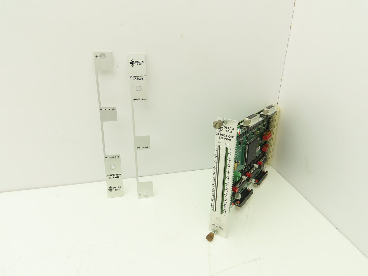 Delta Tau ACC-11E CPU Processor Card 24 In 24 Out LO PWR With 3 Face Plates