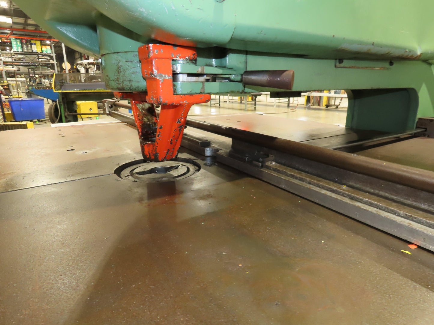 Strippit Fabricator Super 30/30 Single Punch Press 30 Ton 460V *No Foot Switch