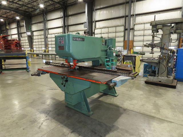 Strippit Fabricator Super 30/30 Single Punch Press 30 Ton 460V *No Foot Switch