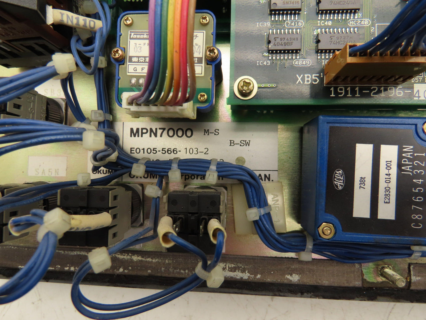 Okuma MPN7000M-S Operator Control Panel E0105-566-103-2