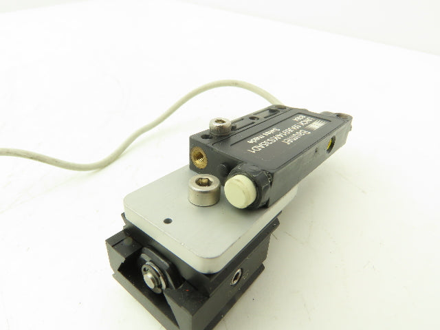 Baumer UNCK 09U6914/KS35AD1 Ultrasonic Distance Measuring Sensors 30VDC Lot of 4