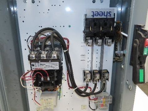 Allen Bradley 512-DACD-26R Combination Motor Starter Sz 3 NEMA 50HP 480V Fused
