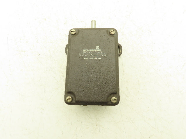 Schmersal MSP 452-11/11Y Rotating Spindle Limit Switch 250V 6A 10mm" Shaft