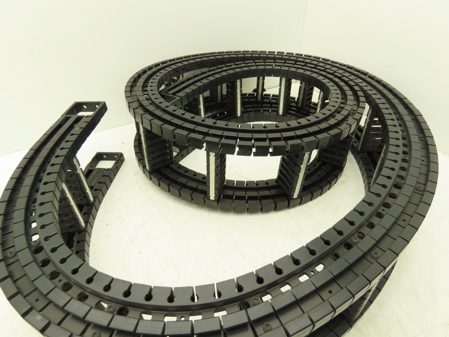 Kabelschlepp Energy Chain Cable Carrier 3.5"W x 1.5"H x 9'L 14' 9" Working Length
