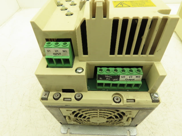 ABB ACS800-U1-0009-2+P901 VFD 3Ph 208-240Vac In 7.5Hp 208-240V 27A 300Hz Out