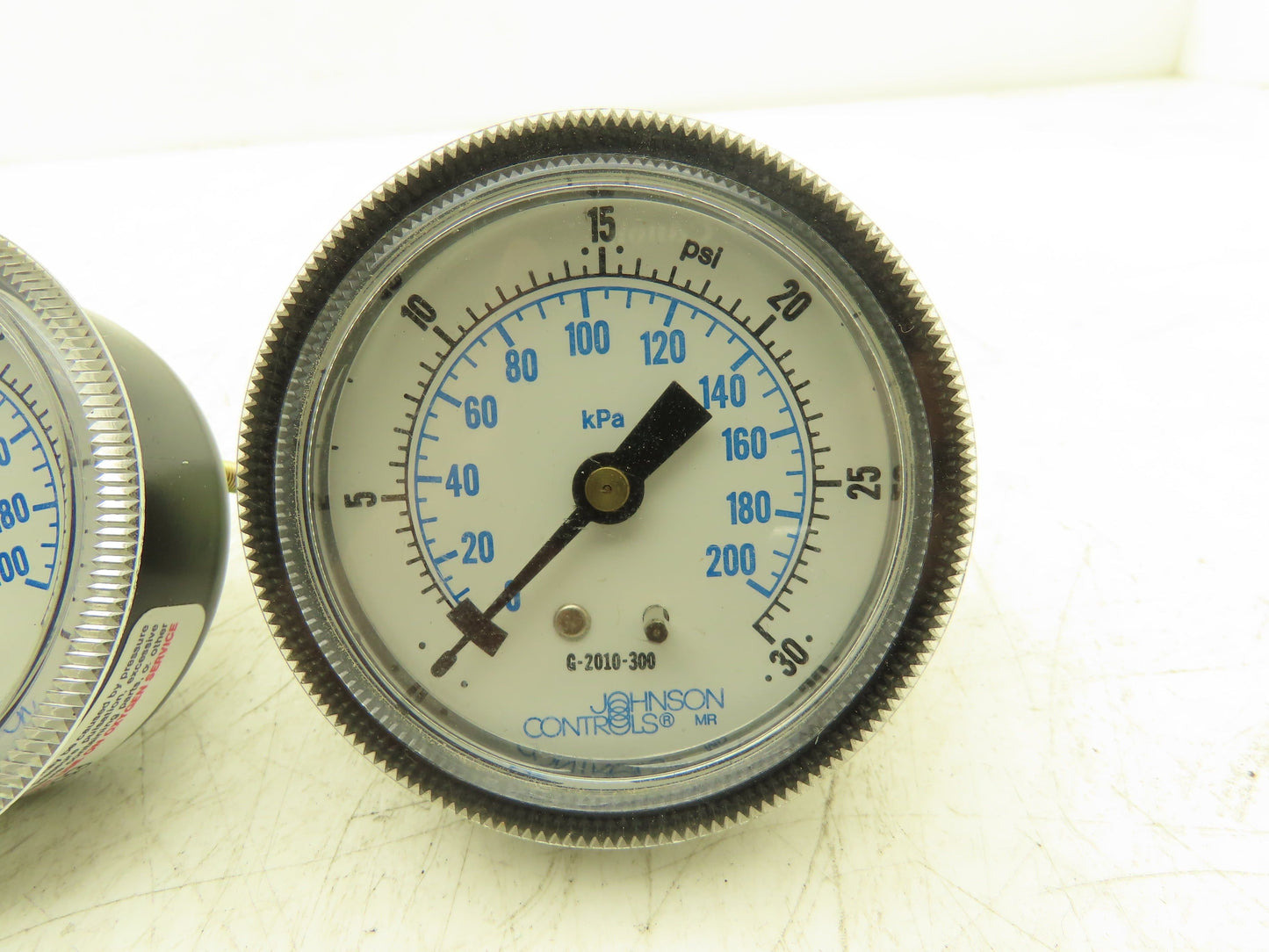 Johnson Controls G-2010-300 Analog Dial Indicator Gauge 0-30 psi Lot of 7