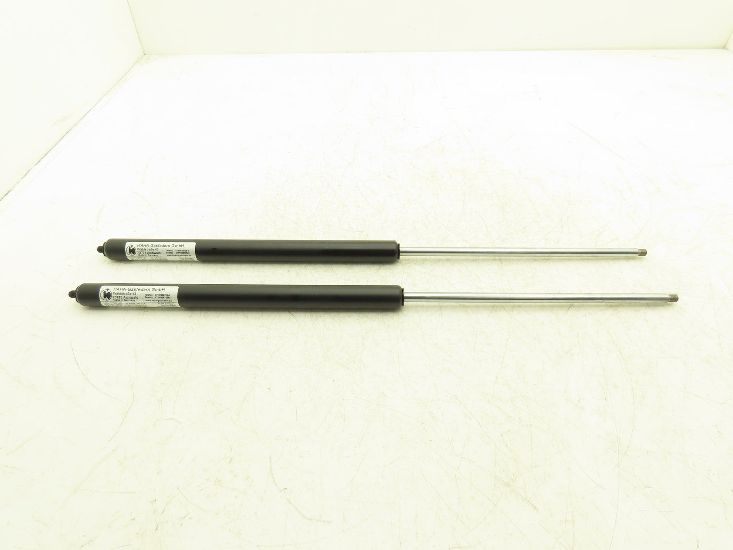 HAHN-Gasfedern 1250 185106.1 Gas Spring Shock Absorber Strut 23" Lot of 2