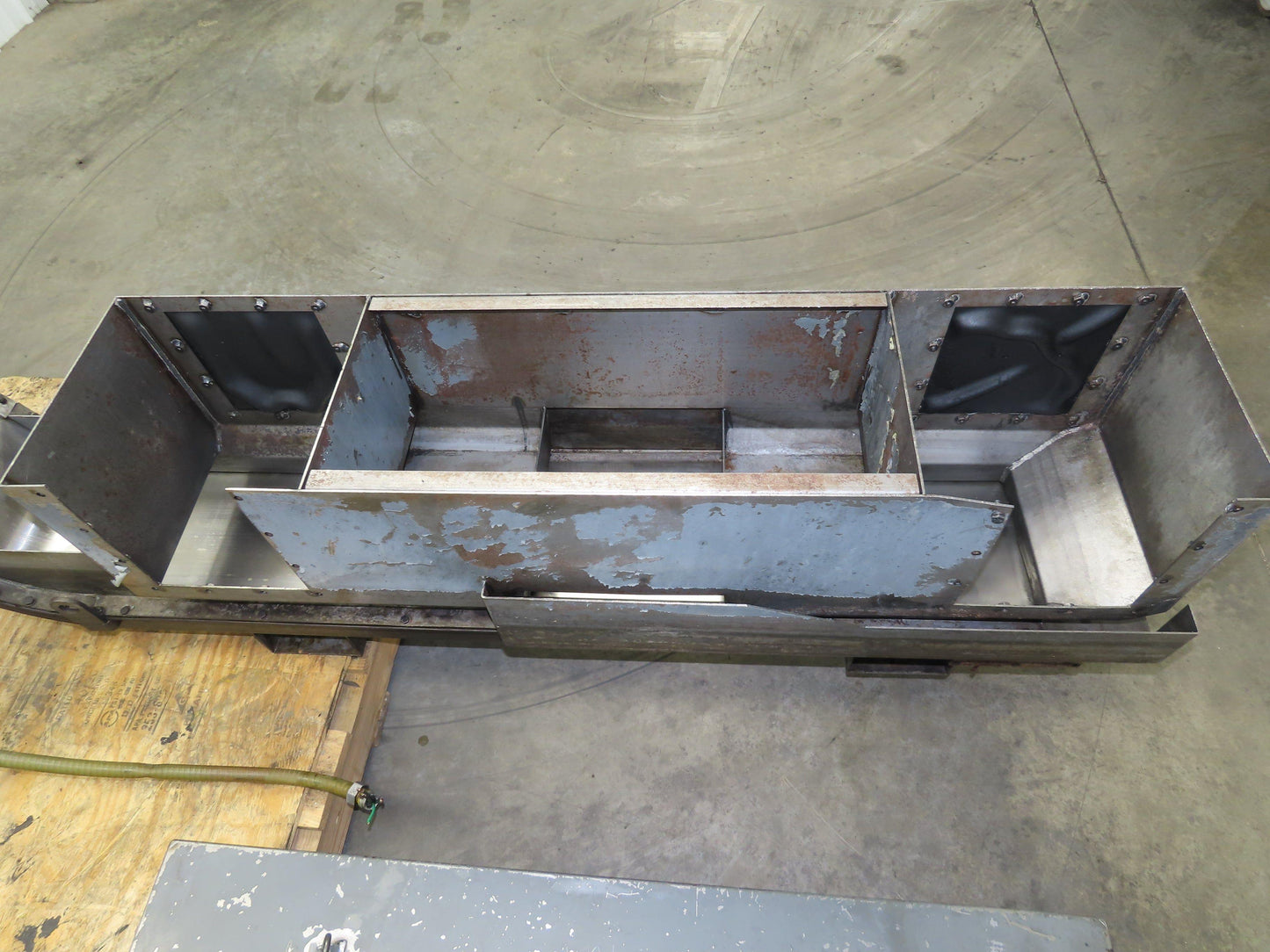 Magnetic Incline CNC Chip Conveyor 11"x 64" Infeed 40" Discharge 230V 3PH
