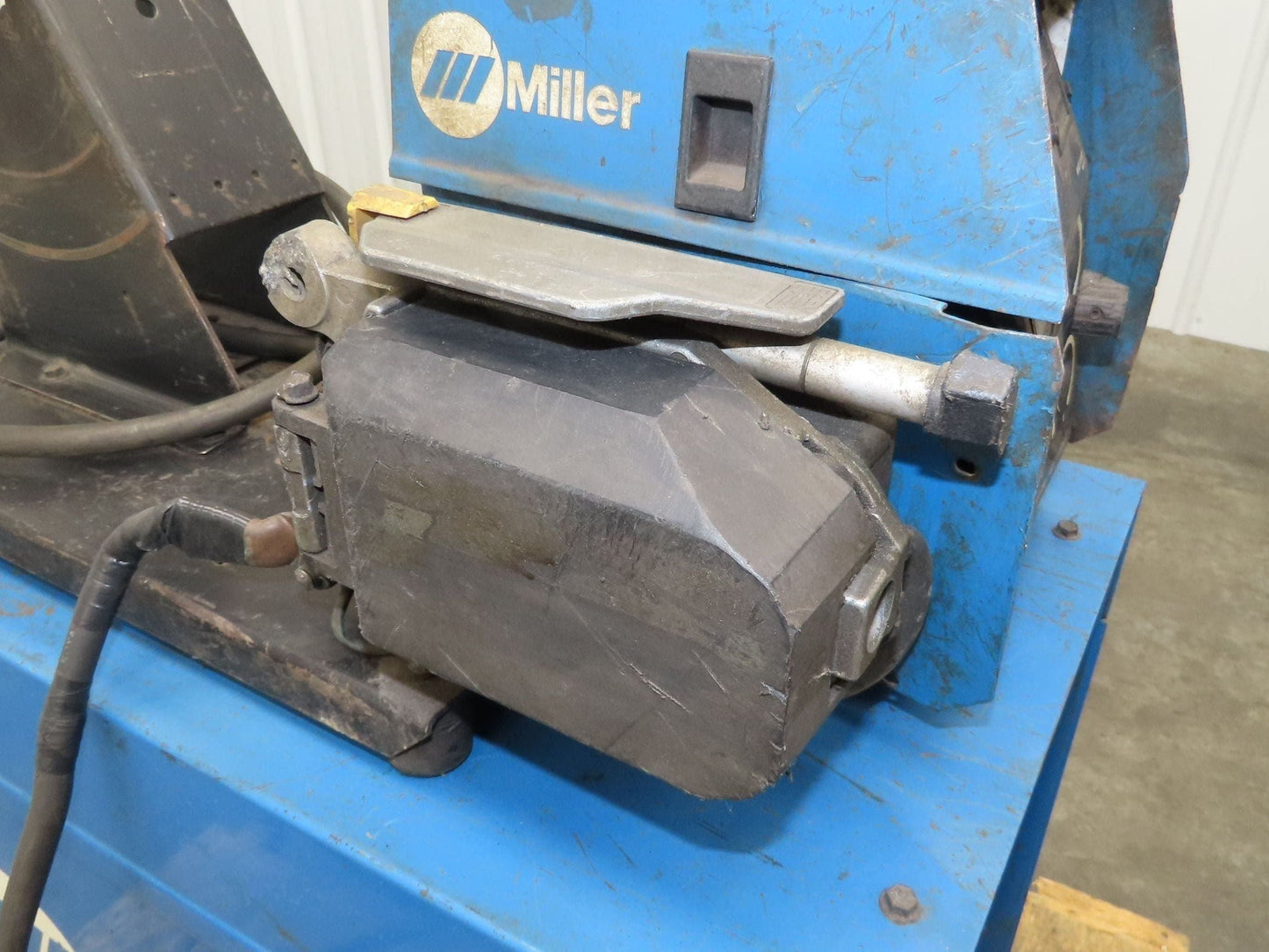 Miller CP-300 Mig Welder 300 amp DC Arc S-60 Wire Feeder 200/230/460v 3PH