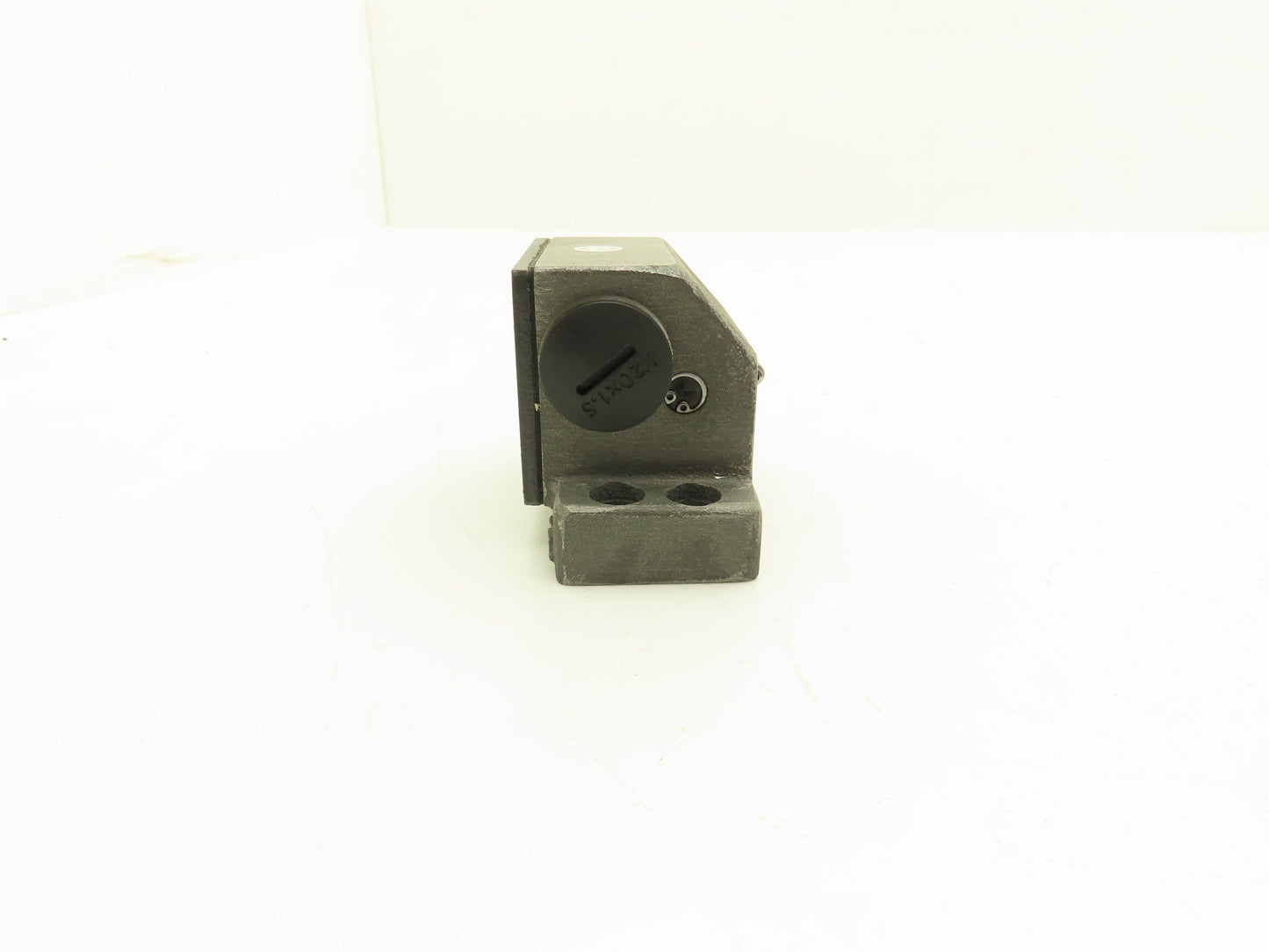 Euchner GLBF04R08-552-M Limit Switch 4-Position Inductive Horizontal Housing